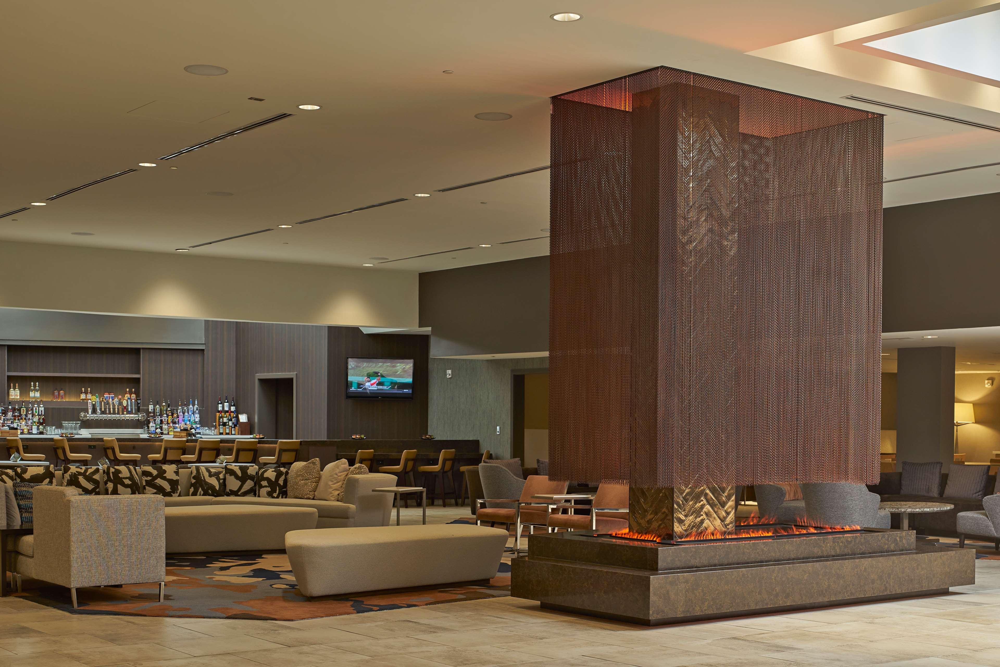 Hilton Raleigh North Hills Hotel Létesítmények fotó