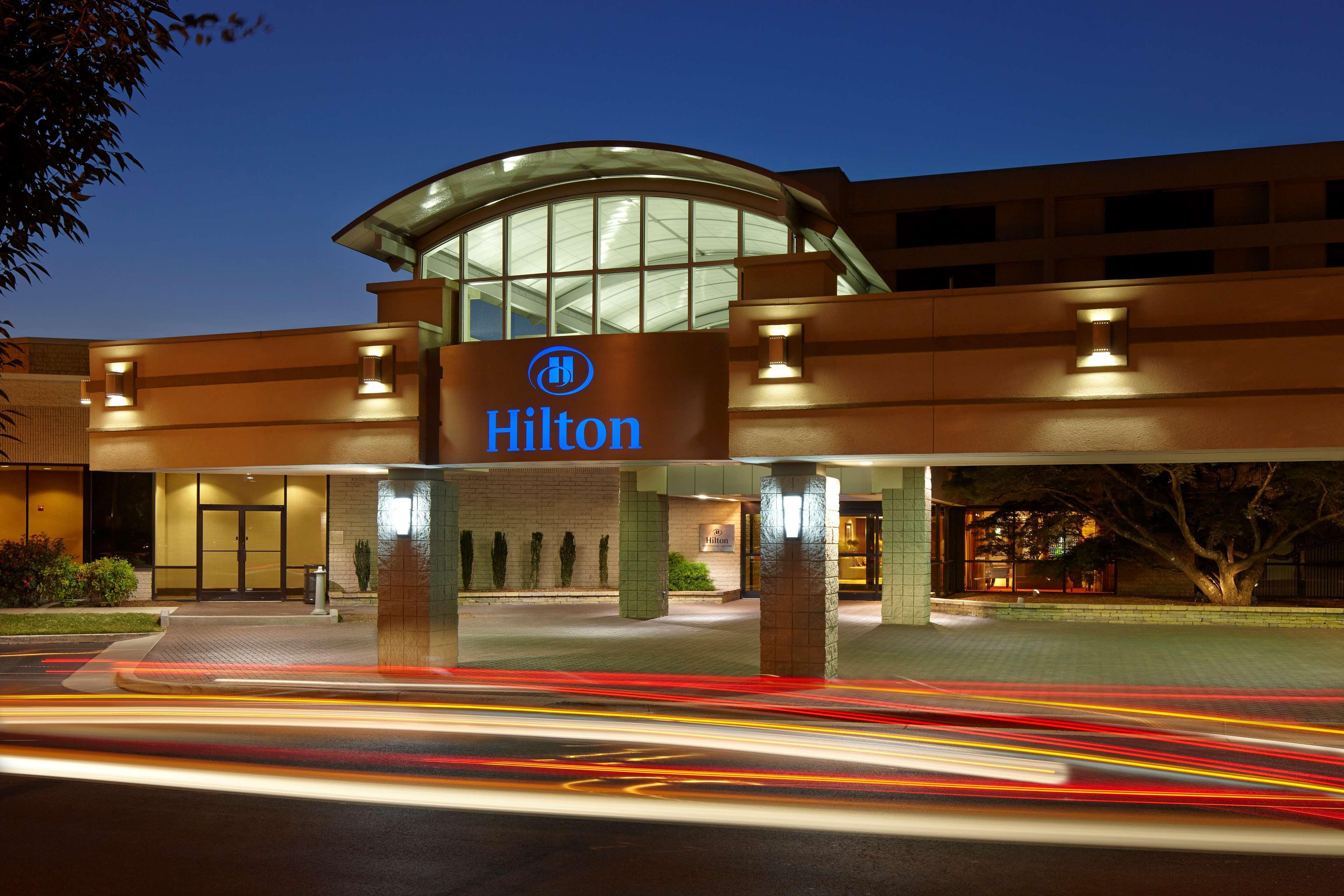 Hilton Raleigh North Hills Hotel Kültér fotó