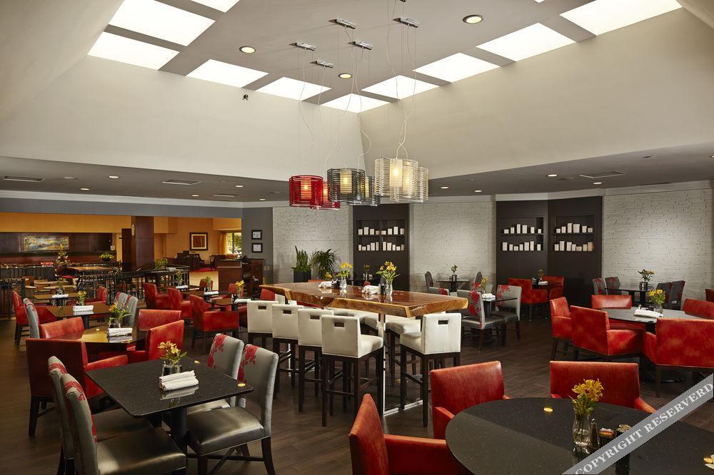 Hilton Raleigh North Hills Hotel Kültér fotó